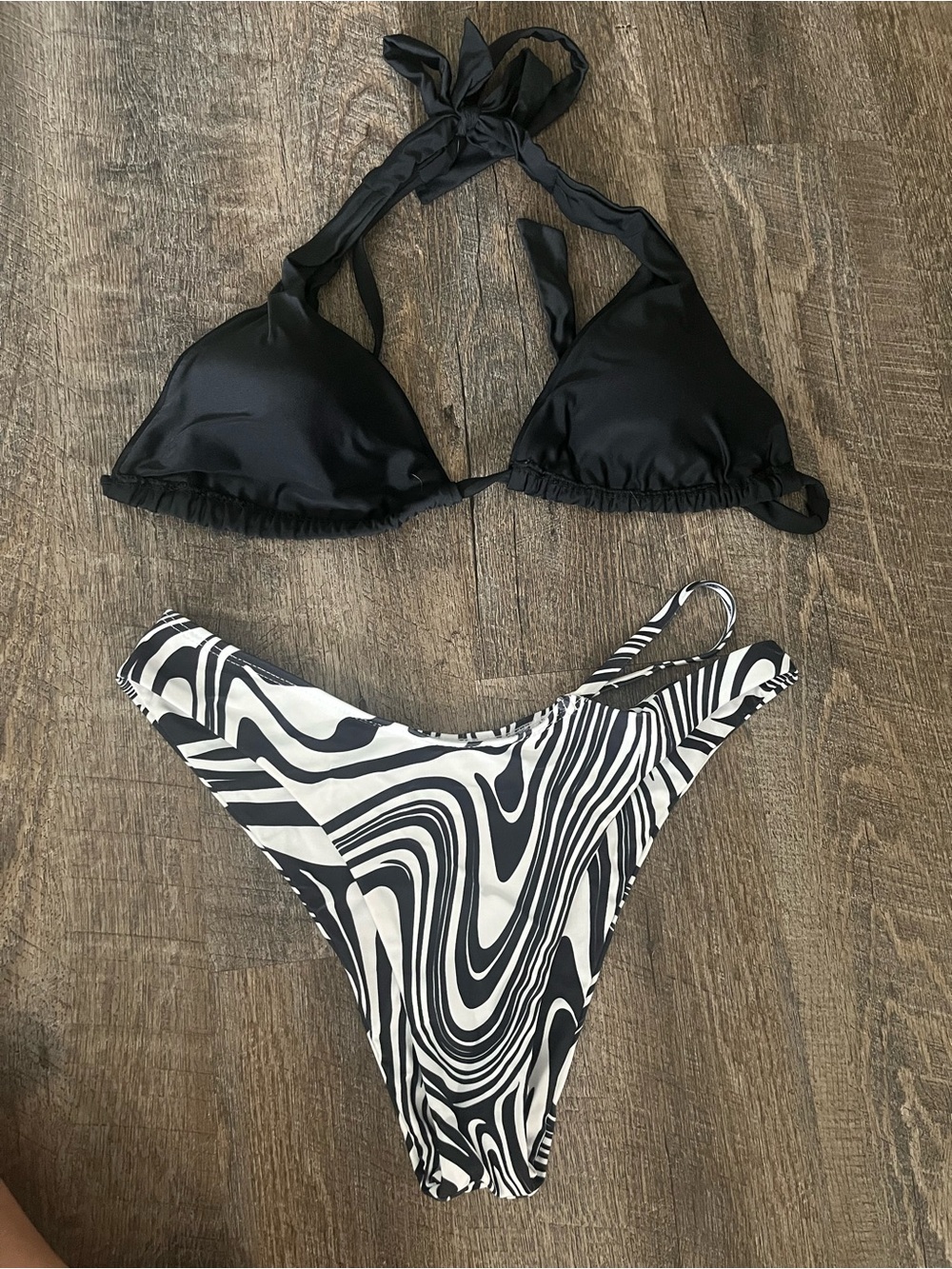 SHEIN Black Halter Bikini Top with Black & White Swirl Bottom